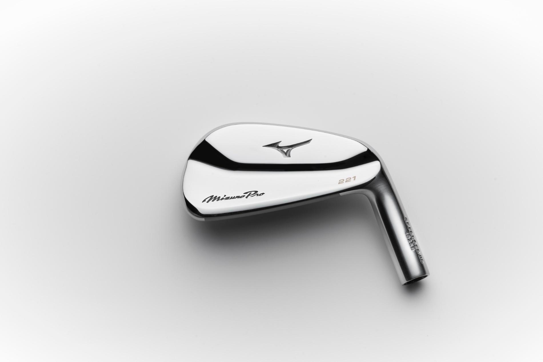 Mizuno Pro 221 Custom – Mizuno Golf Specialist Europe